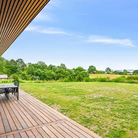Spacious And Modern Activity House With Sea View, Spa, Sauna And A Private Game Ideal For Large Families And Groups Close To And The